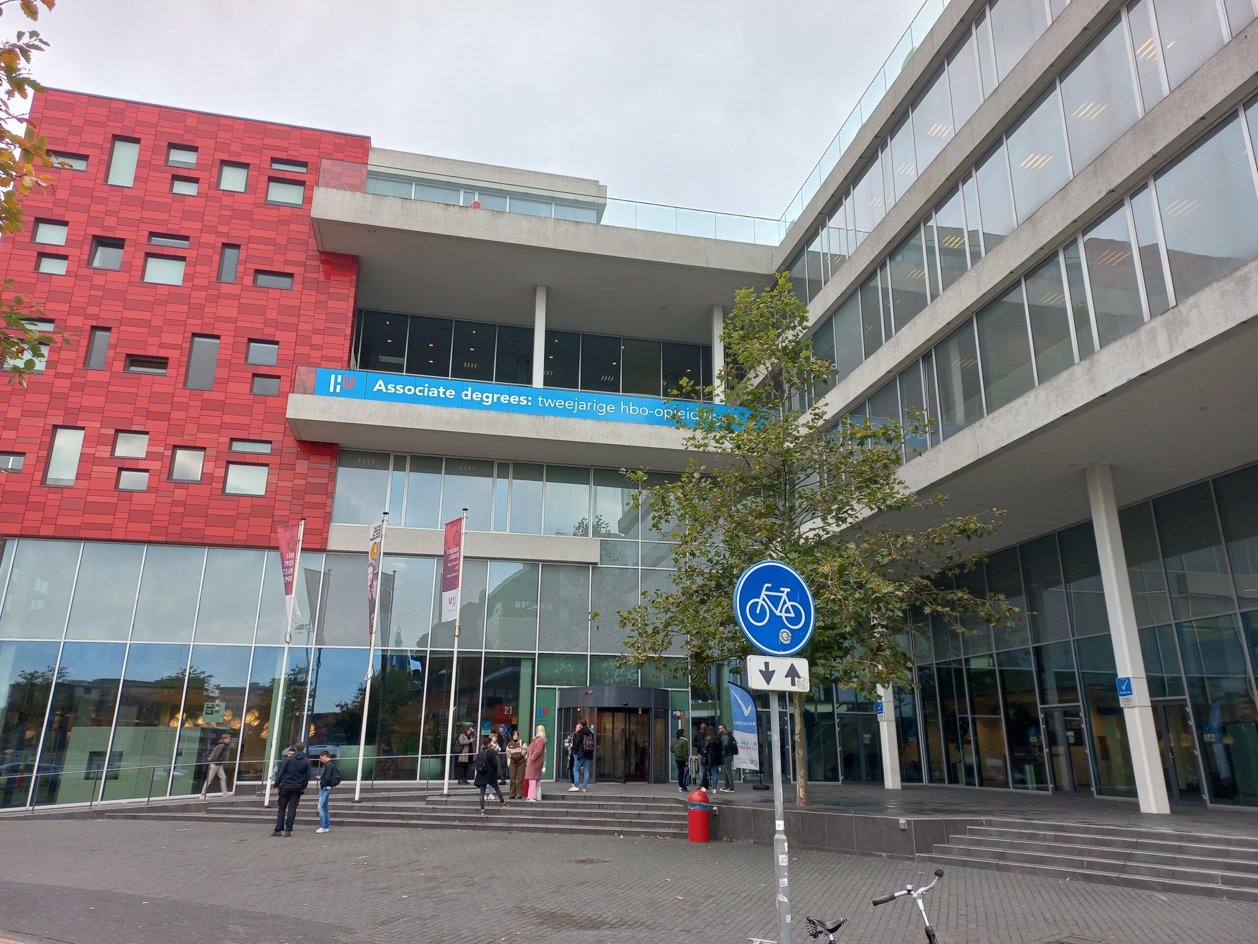 Ad-opleidingen barsten uit hun voegen: ‘Met HBO-denkniveau en kennis ...